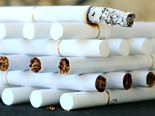 В центре Липецка таможенники нашли партию контрафактных сигарет