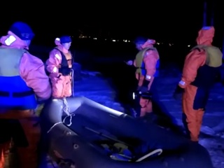 На озере Исетском спасли рыбака