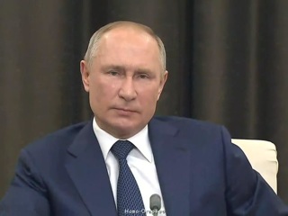 Путин: в наши воды выходят корабли, которые могут работать без капитана и команды
