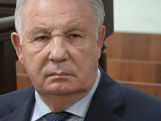 Экс-губернатора Ишаева госпитализировали с сердечным приступом