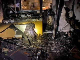 Крымчанка спаслась из пожара, выпрыгнув из окна горящей квартиры