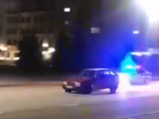 В Липецке водитель "девятки" устроил гонки с полицейскими