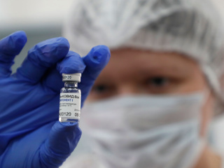В Самарскую область привезли еще 2 тысячи доз вакцины "Спутник V"