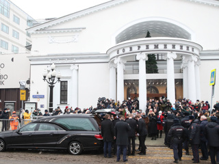 В "Современнике" попрощались с Валентином Гафтом