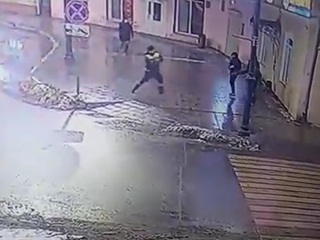 Появилось новое видео фатального задержания со стрельбой в Подмосковье