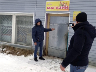 Серийные воры обокрали под Костромой четыре сельских магазина