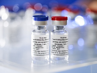 Сербия одобрила российскую вакцину 