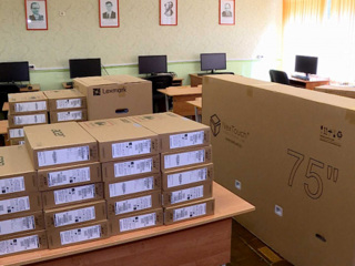 Костромская область получит 120 миллионов на технику для школ