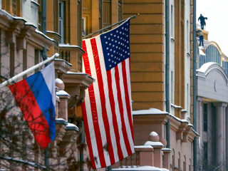 США рекомендуют своим гражданам с истекающими визами покинуть РФ