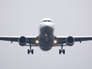 Летевший из Петербурга в Белгород Boeing вынужденно сел в Воронеже