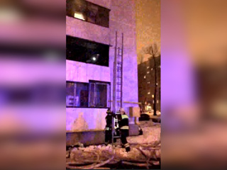 В Москве на пожаре пострадали ребенок и трое взрослых