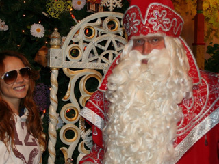 Популярная певица МакSим посетила вотчину Деда Мороза в Великом Устюге