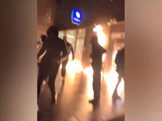 Беспорядки в Брюсселе: протестующие подожгли полицейский участок