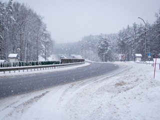 Из-за снегопада приостановлено автобусное сообщение между Саратовом и Пензой