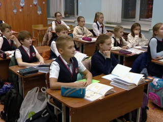 Кравцов пообещал театр в каждой школе к 2024 году