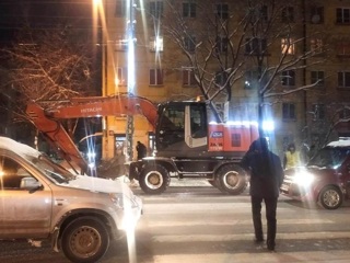 Стали известны подробности ДТП с экскаватором, сбившим пешехода в Петрозаводске