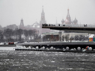 Погода в Москве: облачность и снег после пыльной бури