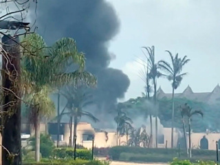 Тушить сгоревшие отели приезжала проблемная пожарная машина
