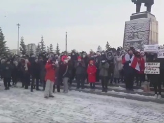 Красноярский протестующий завернулся во флаг белорусской оппозиции