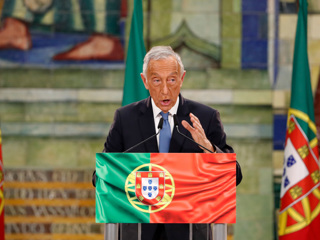 Президент Португалии переизбран на второй срок