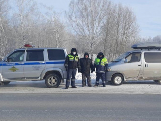 Томский водитель чуть не замерз на новосибирской трассе