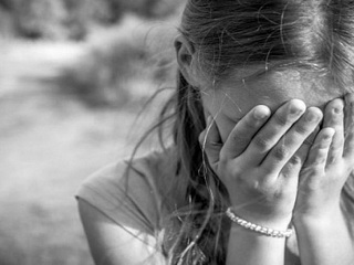 Девочка-лунатик: названа причина падения юной сибирячки с 7 этажа