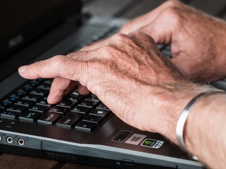 Пенсионеры из Марий Эл стали лучшими на конкурсе по компьютерной грамотности