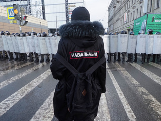 Суды Петербурга отправили под арест семерых участников незаконной акции