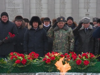Иркутяне почтили память генерала Белобородова