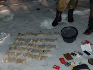 Донские пограничники задержали контрабандиста с 3 кг наркотиков