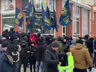 Украинские радикалы сорвали спортивные сборы организации 