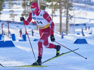 Лыжник Александр Терентьев выиграл первую гонку сезона