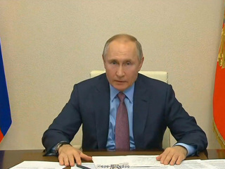 Президент рассказал, как менялось отношение Запада к оборонной мощи России