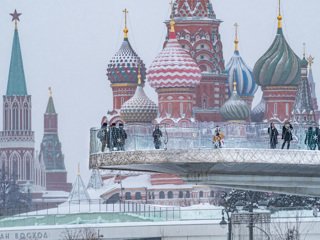 Кремль: утверждения о том, что Россия планирует на кого-то наступать, беспочвенны