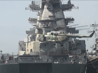 Крупнейший крейсер в мире отправляют на металлолом