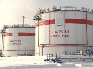 ЕС откажется от запрета на перевозку российской нефти