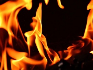 В Тольятти при пожаре на складе погиб ребенок