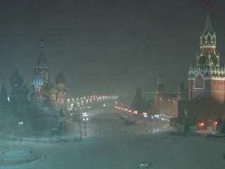 Оттепель принесла в Москву ледяной дождь