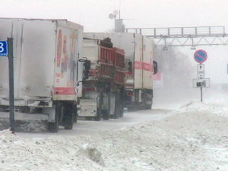 Из-за плохих метеоусловий в Алтайском крае закрыли трассы