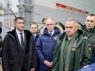 Министр обороны Сергей Шойгу посетил "Авиастар" в Ульяновске