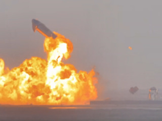 Космический корабль Илона Маска взорвался после посадки