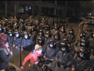 Новости на "России 24". Протесты в Ереване: обстановка накаляется