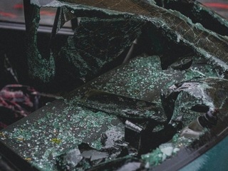 В Воронежской области 16-летняя водитель отправила "ВАЗ" в кювет, один пассажир погиб