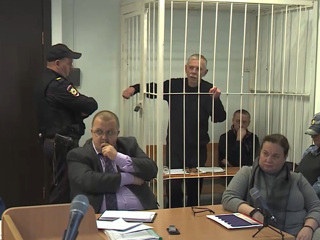 Суд рассмотрит ходатайство об освобождении бывшего главы Карелии