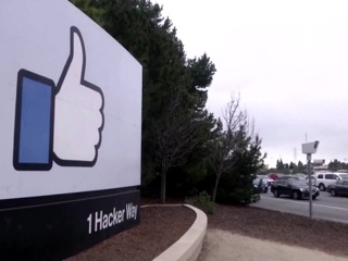 Работники Facebook не могут попасть в офис