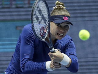 Звонарева не сумела выйти во второй круг турнира в Дохе