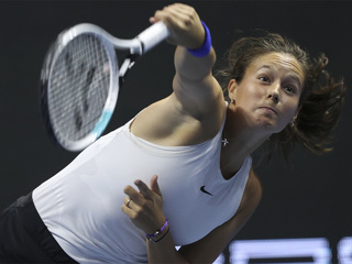 Касаткина зачехлила ракетку на турнире WTA-500 в Дубае