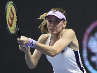 Александрова вышла в четвертьфинал теннисного турнира в Страсбурге