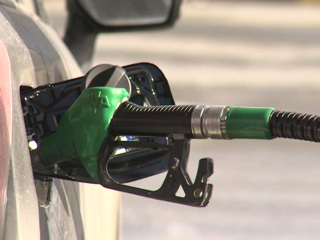 Зимний дизель обновил ценовой рекорд, бензин и керосин подешевели