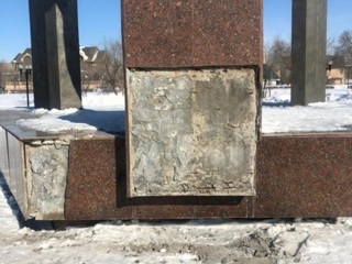 Школьники нанесли ущерб памятнику Гагарина в Оренбурге в 300 тысяч рублей